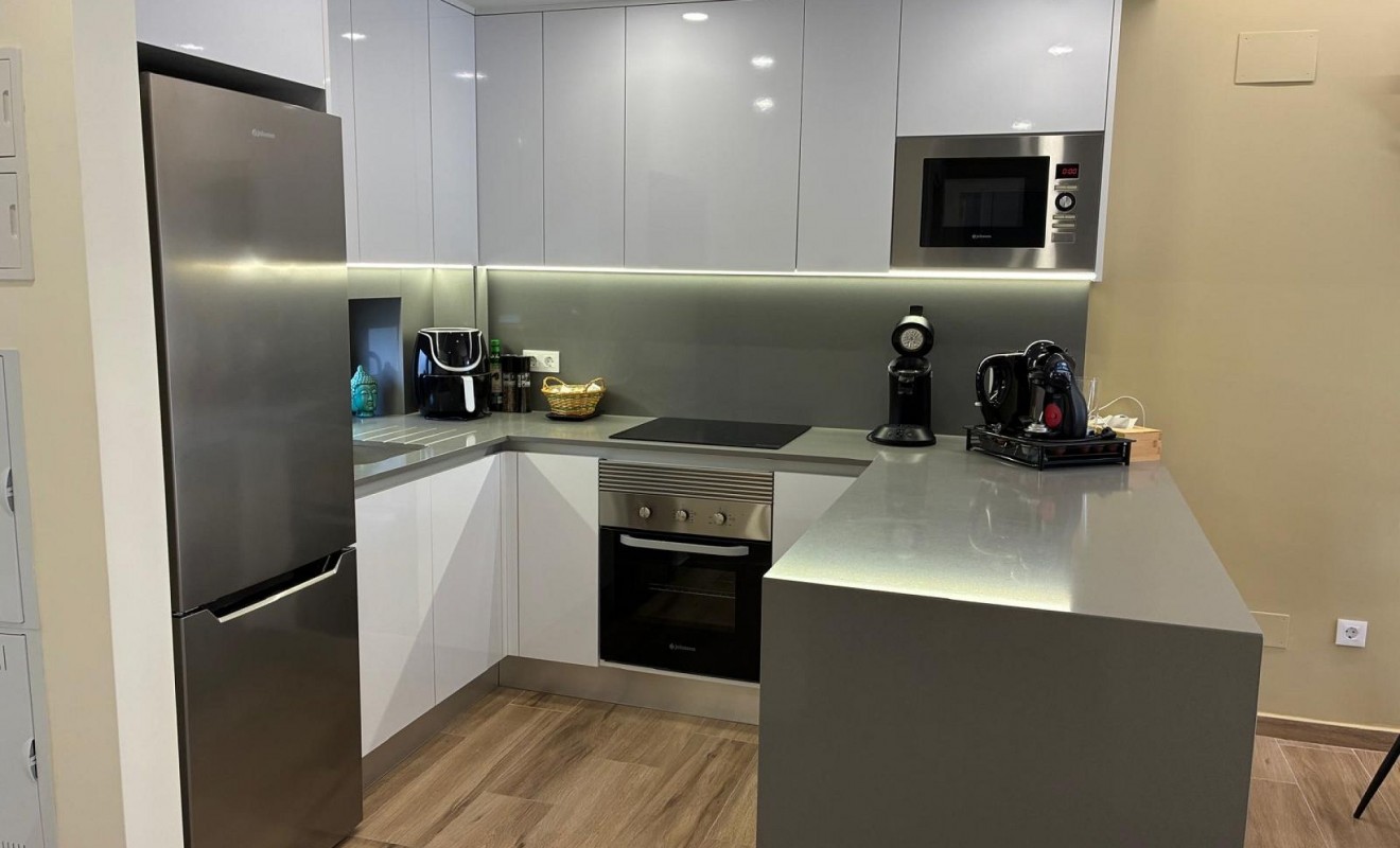 Sale - Apartment - Villamartín