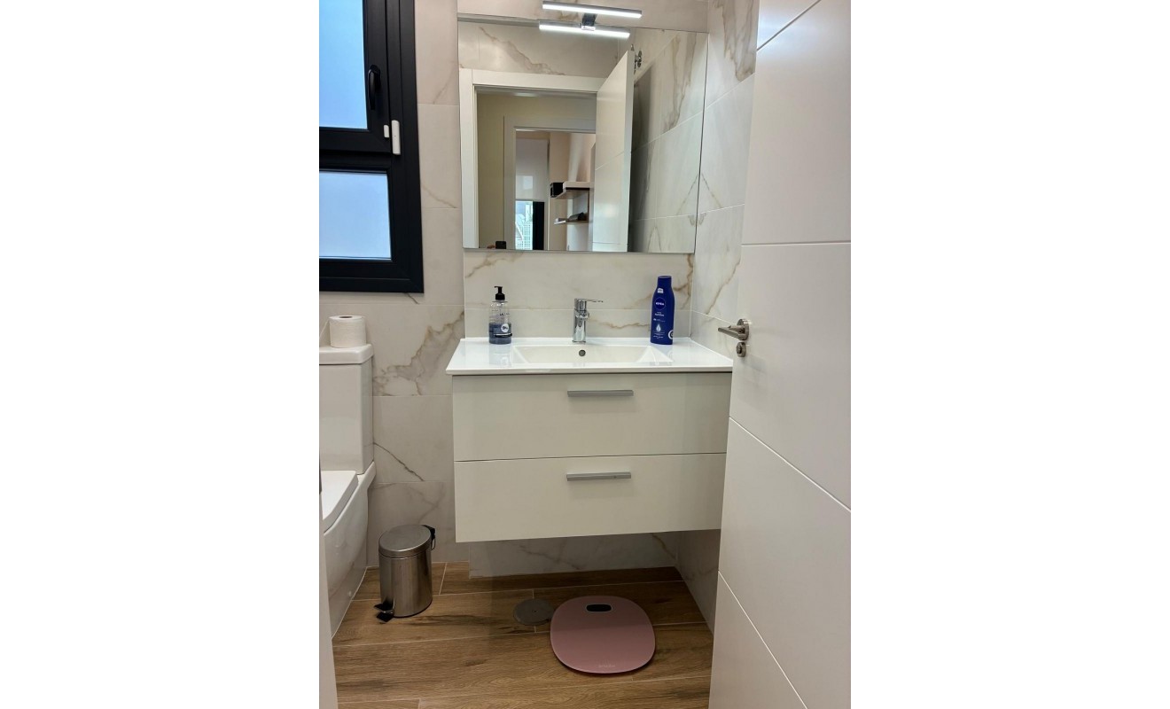 Sale - Apartment - Villamartín