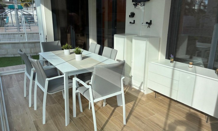 Sale - Apartment - Villamartín