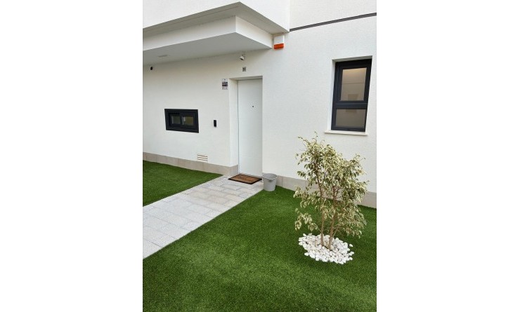 Sale - Apartment - Villamartín