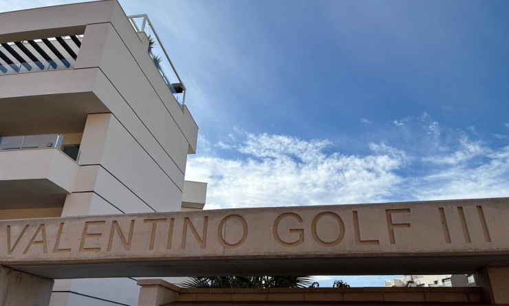 Sale - Apartment - Villamartín