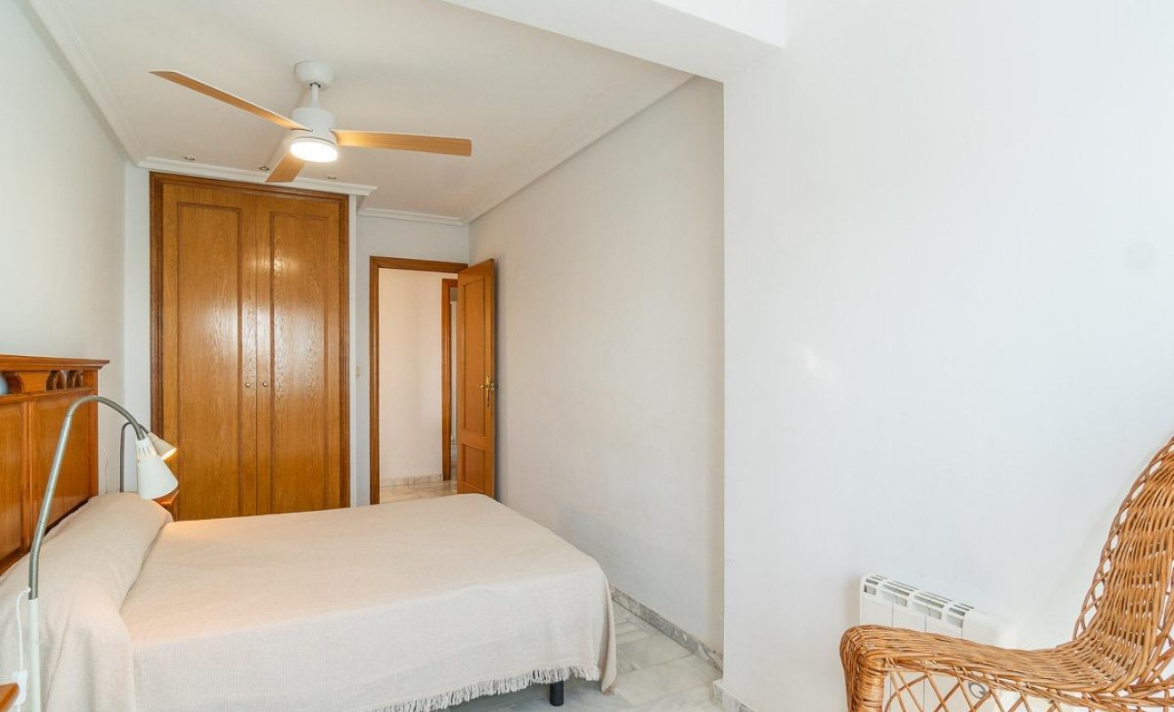 Wederverkoop - Villa - Torrevieja - La Mata