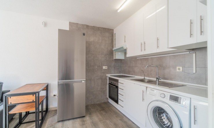 Wederverkoop - Bungalow - Torrevieja - Los balcones