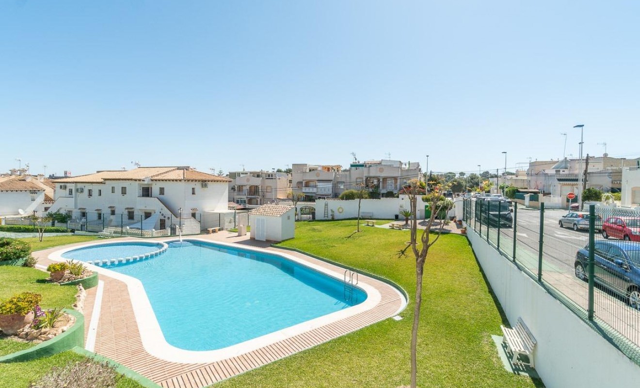 Wederverkoop - Bungalow - Torrevieja - Los balcones