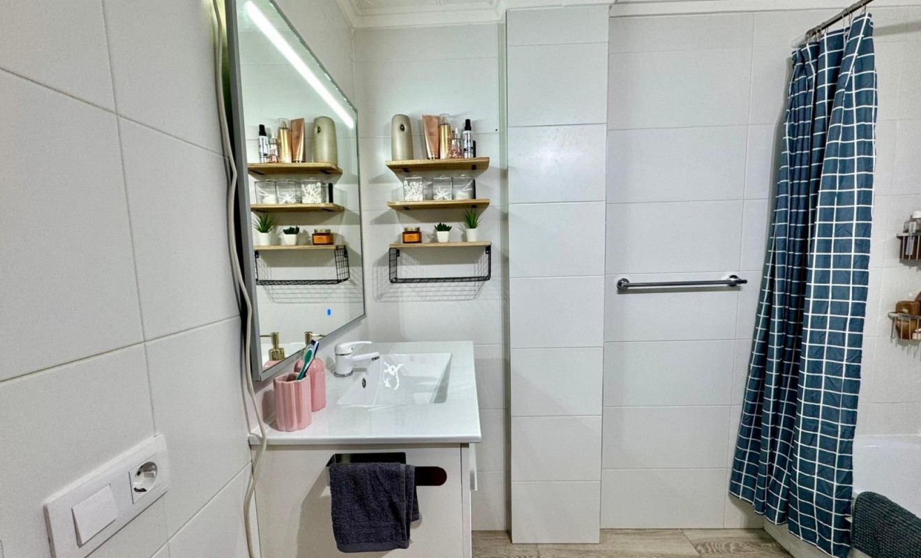 Revente - Appartement - Almoradí