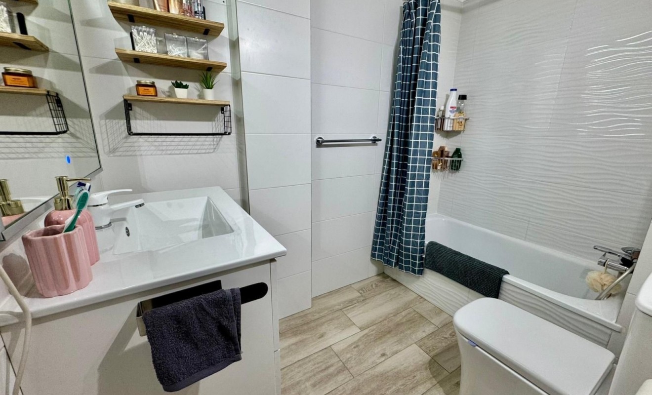 Revente - Appartement - Almoradí