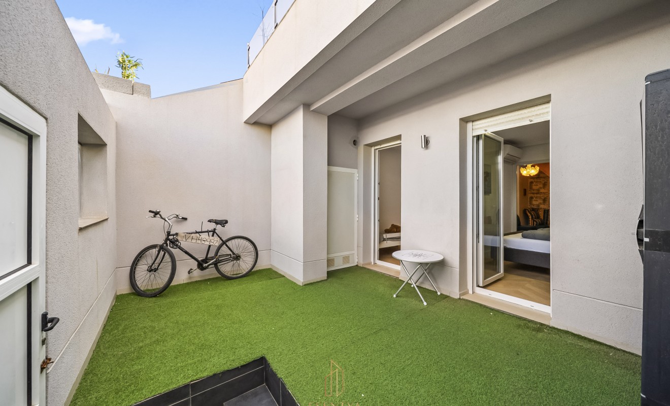 Wederverkoop - Casa de Pueblo - Torrevieja - Cabo cervera