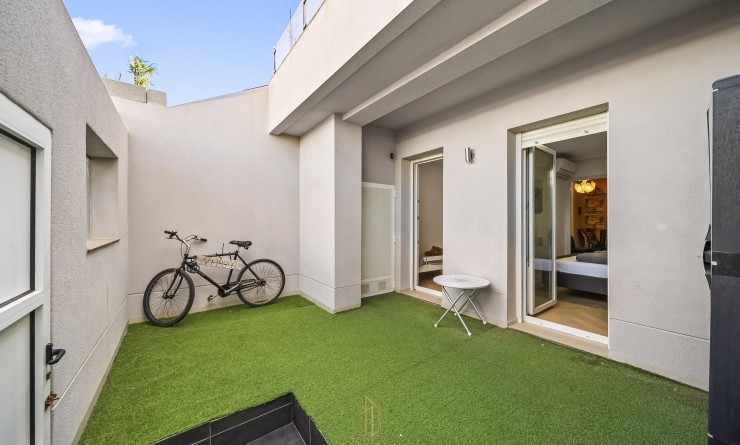 Wederverkoop - Casa de Pueblo - Torrevieja - Cabo cervera