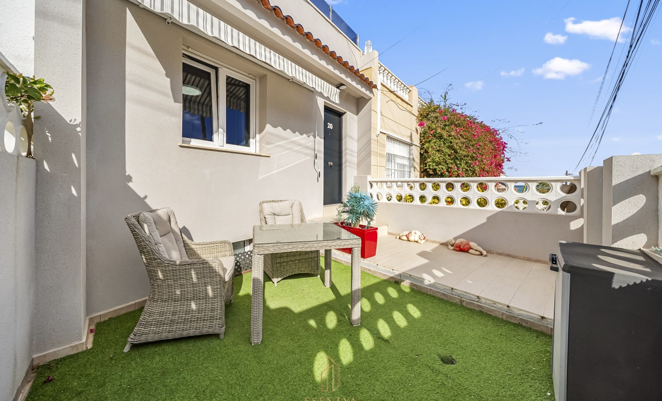 Wederverkoop - Casa de Pueblo - Torrevieja - Cabo cervera