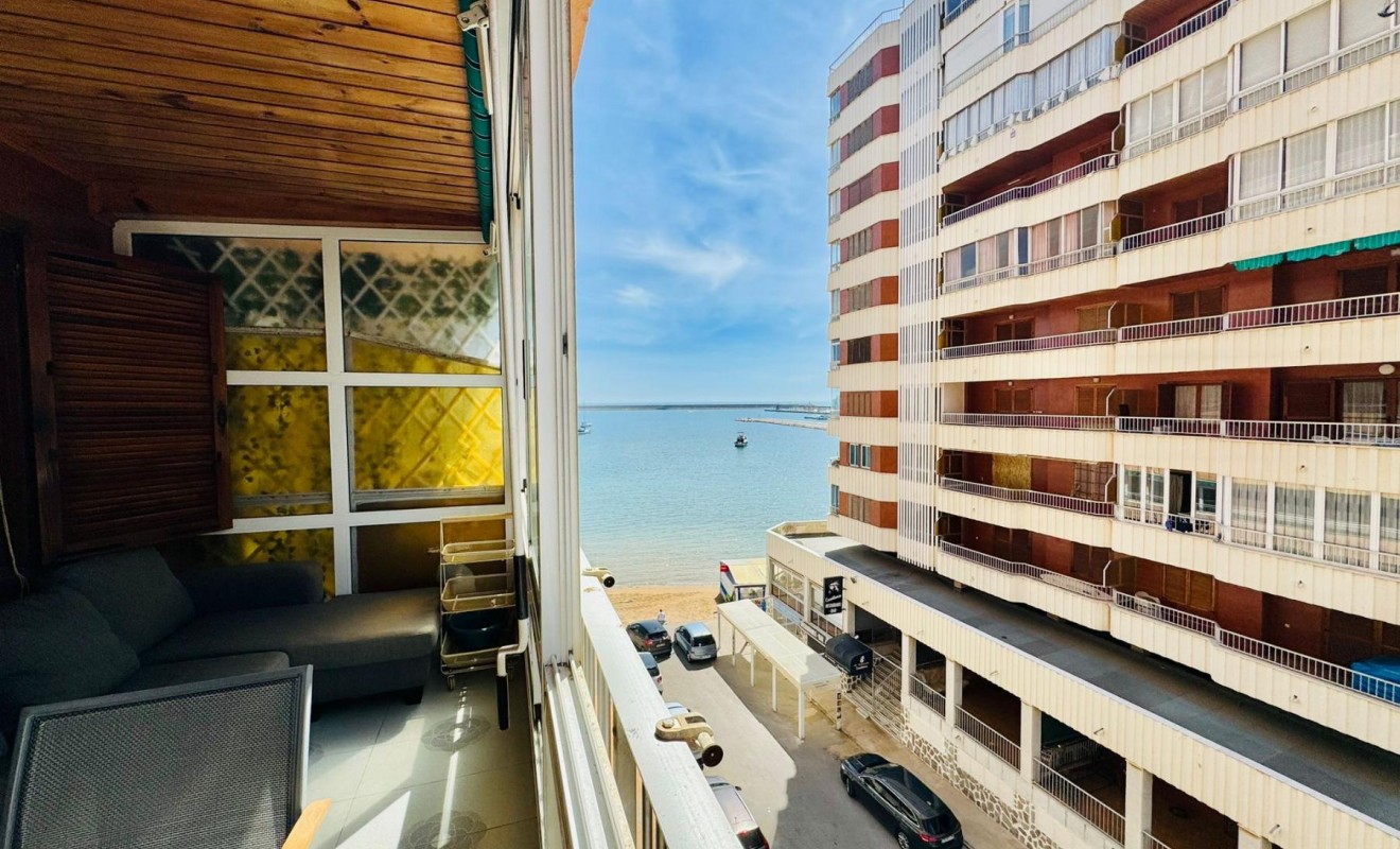 Wederverkoop - Apartamento - Torrevieja - Playa del Acequión