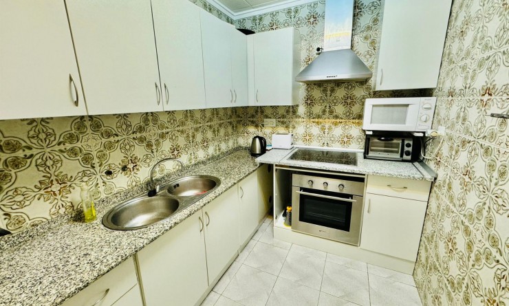 Wederverkoop - Apartamento - Torrevieja - Playa del Acequión