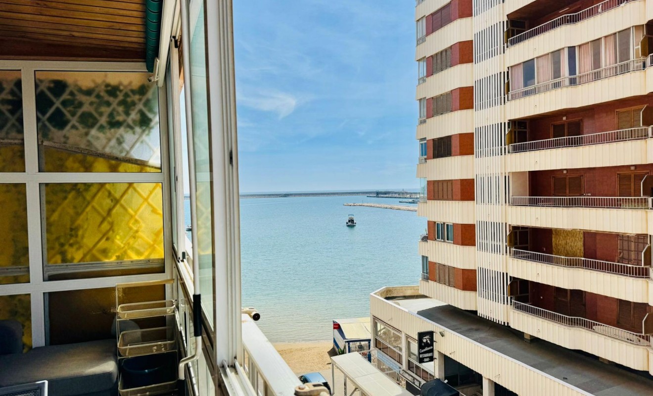 Wederverkoop - Apartamento - Torrevieja - Playa del Acequión
