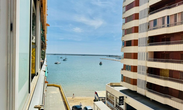 Wederverkoop - Apartamento - Torrevieja - Playa del Acequión