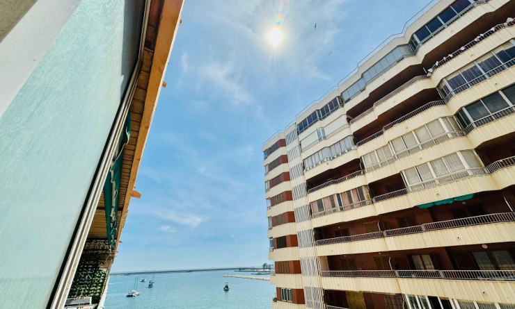 Wederverkoop - Apartamento - Torrevieja - Playa del Acequión