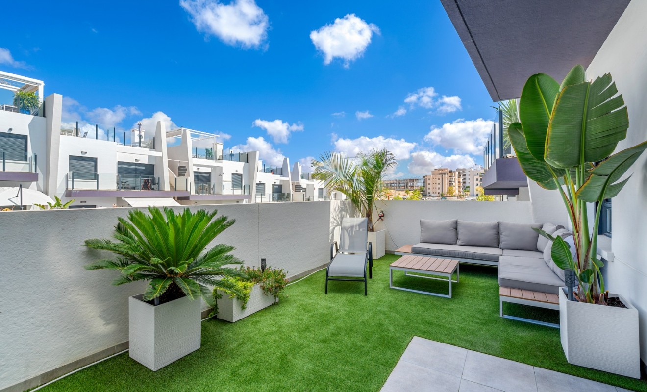 Wederverkoop - 1. Apartment / flat - San Miguel de Salinas - Urbanizaciones