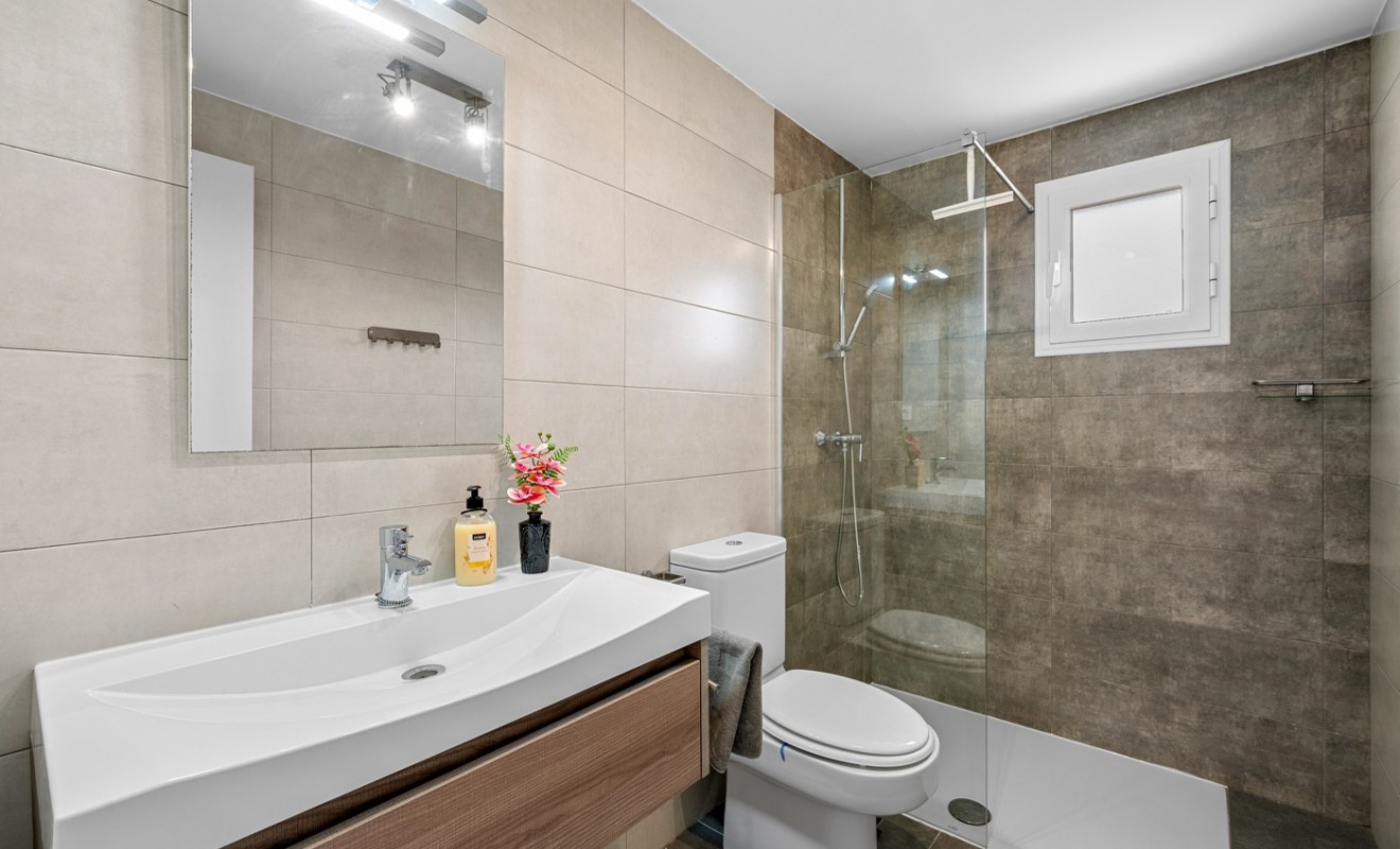 Wederverkoop - 1. Apartment / flat - Alicante - Campoamor