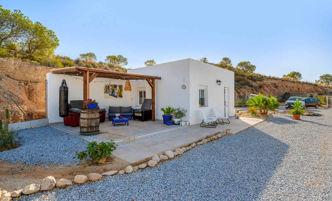 Wederverkoop - 5. Finca / Country Property - Crevillente