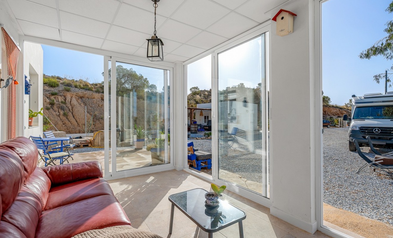 Wederverkoop - 5. Finca / Country Property - Crevillente