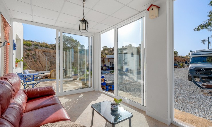 Wederverkoop - 5. Finca / Country Property - Crevillente