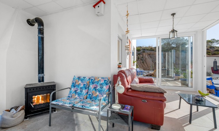 Wederverkoop - 5. Finca / Country Property - Crevillente