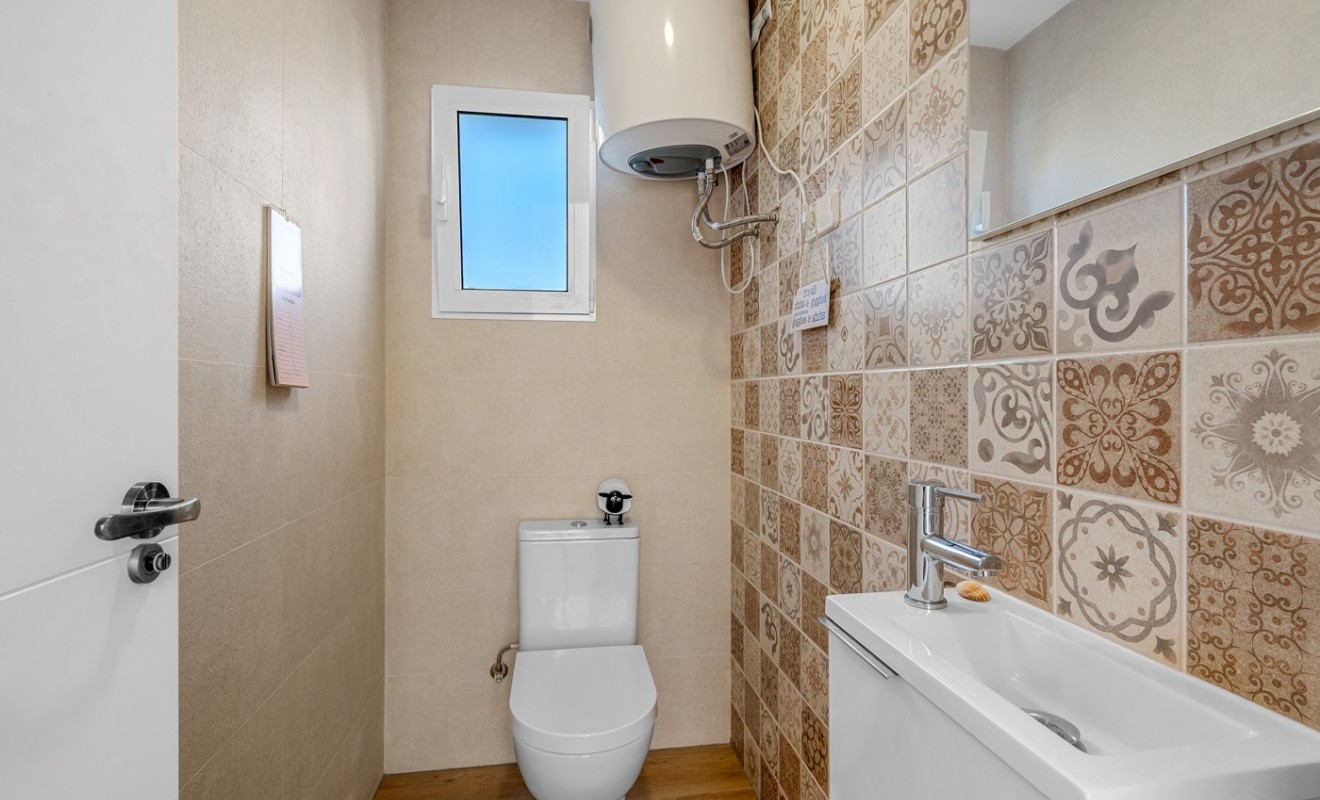 Wederverkoop - 5. Finca / Country Property - Crevillente