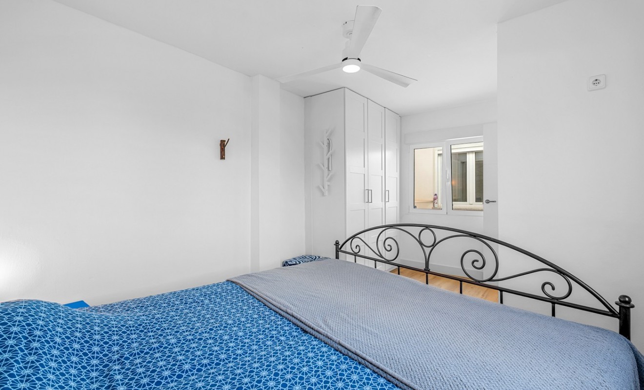 Wederverkoop - 5. Finca / Country Property - Crevillente