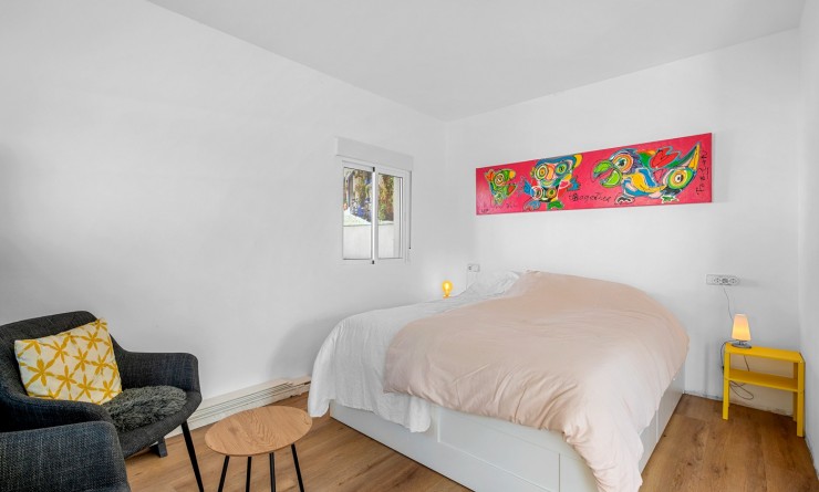 Wederverkoop - 5. Finca / Country Property - Crevillente