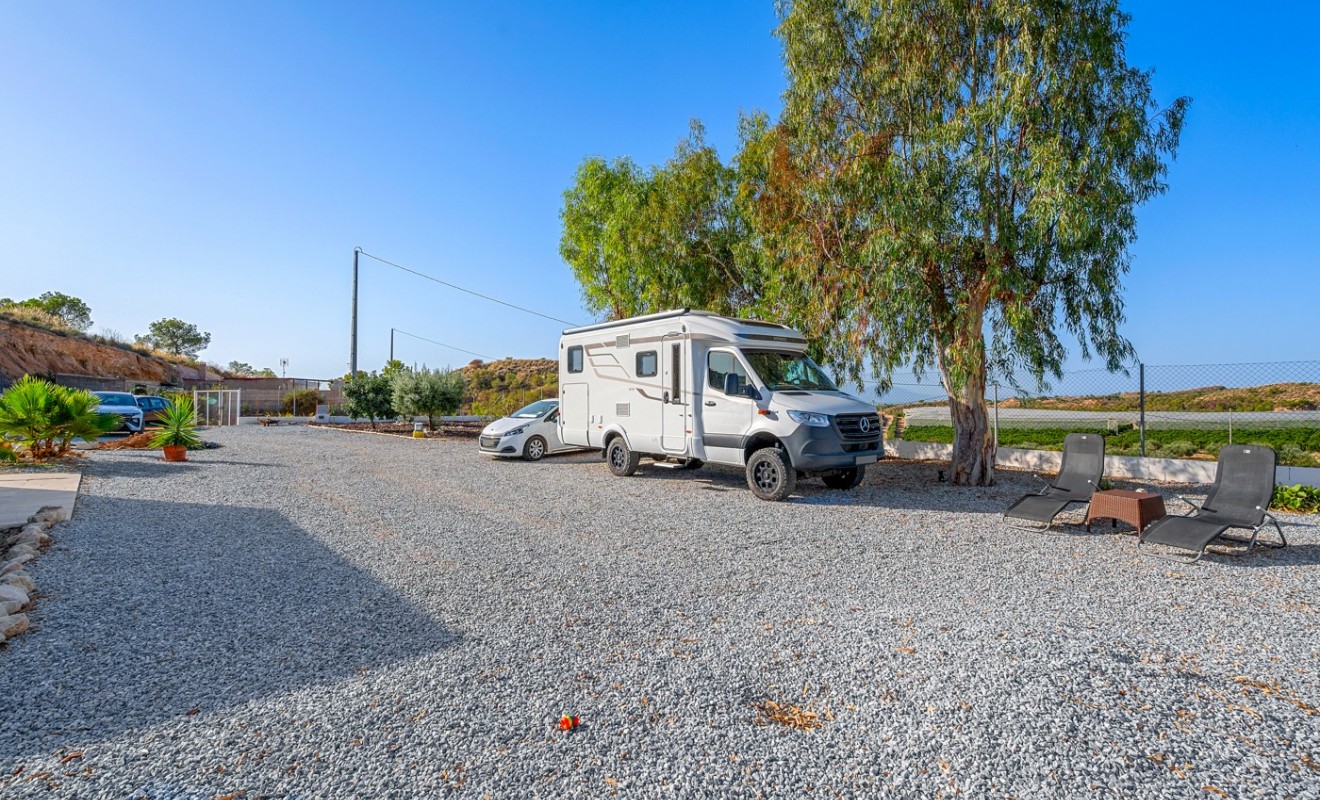 Wederverkoop - 5. Finca / Country Property - Crevillente