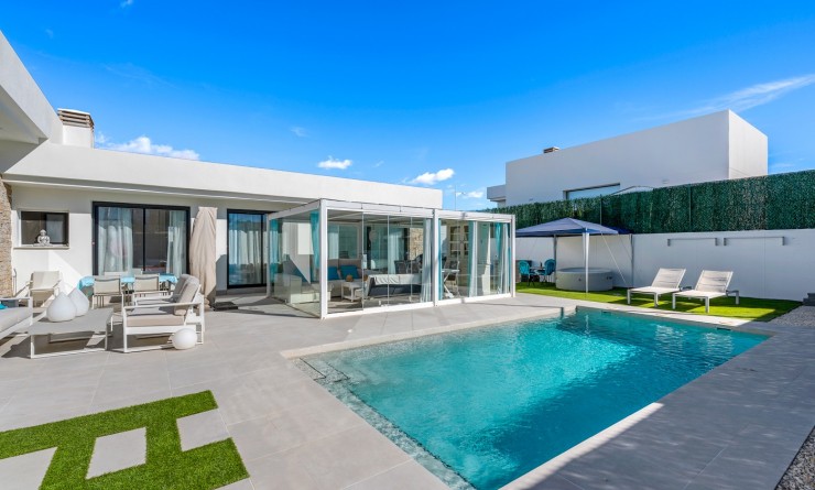 Sale - Independent villa - Calasparra - Urbanización coto riñales