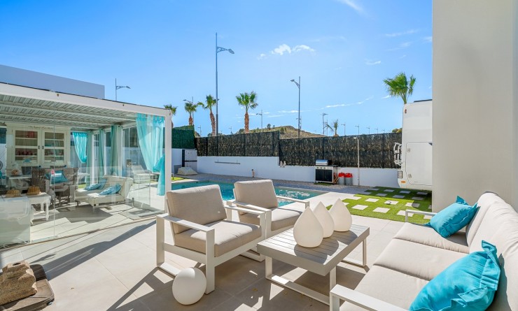 Sale - Independent villa - Calasparra - Urbanización coto riñales