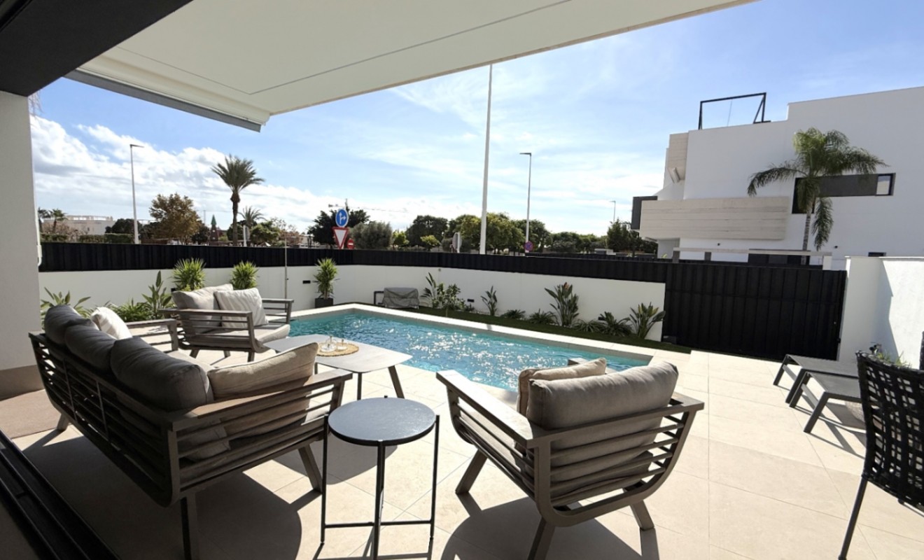 Wederverkoop - Bungalow - Pilar de la Horadada - Costa Blanca Sur