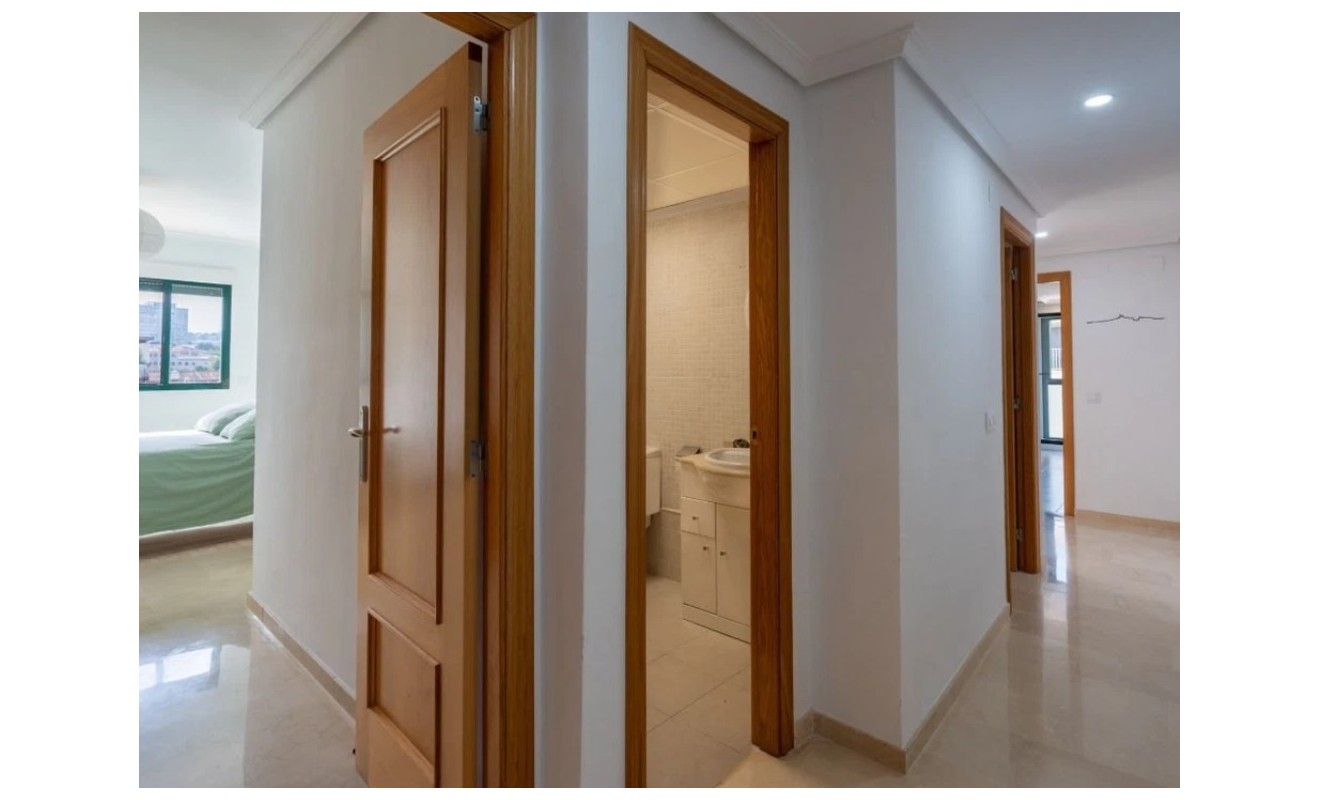 Sale - Apartment / flat - Denia - Port