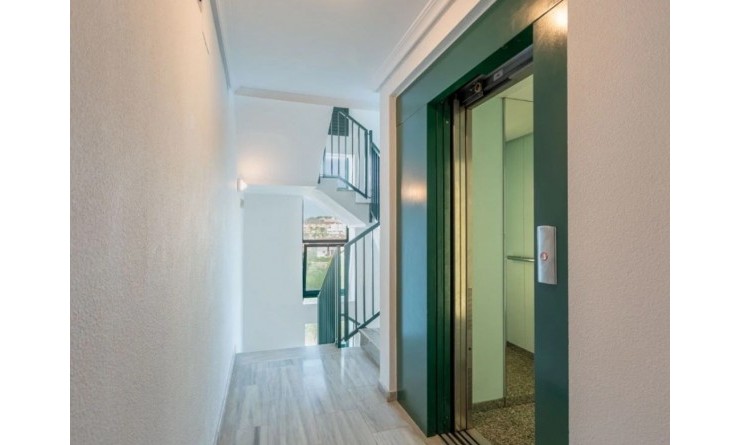 Sale - Apartment / flat - Denia - Port