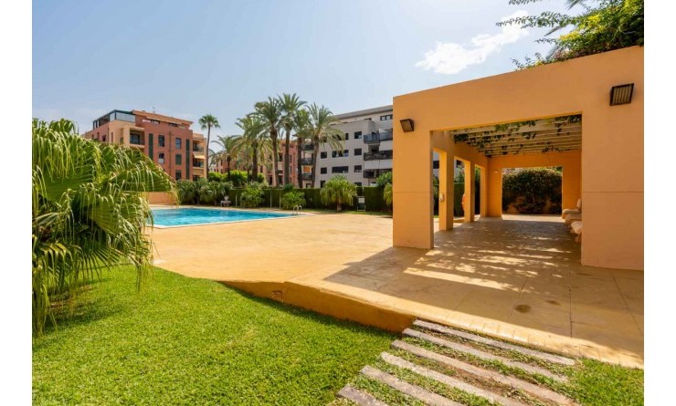 Sale - Apartment / flat - Denia - Port