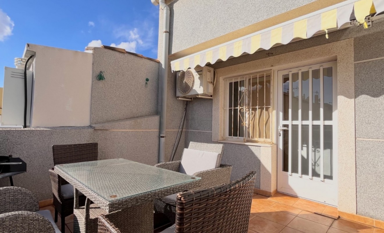 Sale - Townhouse - Torrevieja - La Siesta - El Salado -  Torreta