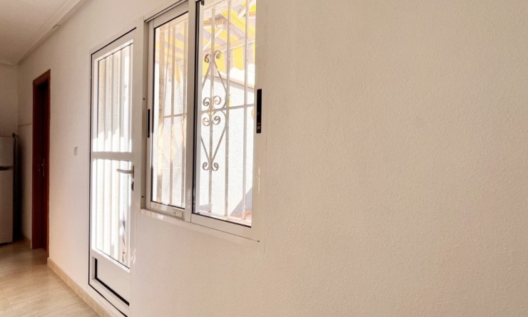 Sale - Townhouse - Torrevieja - La Siesta - El Salado -  Torreta