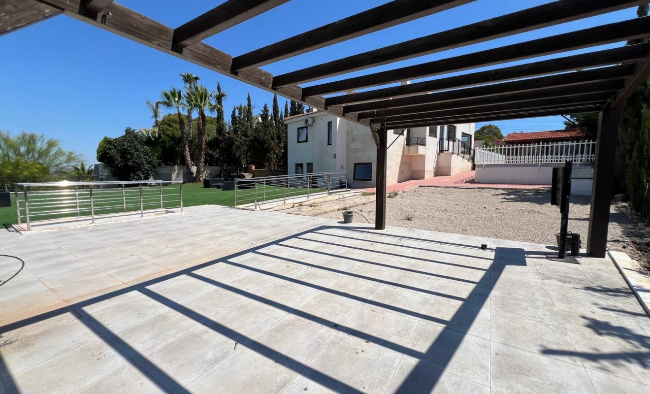 Wederverkoop - Villa - Torrevieja - Los Balcones - Los Altos del Edén