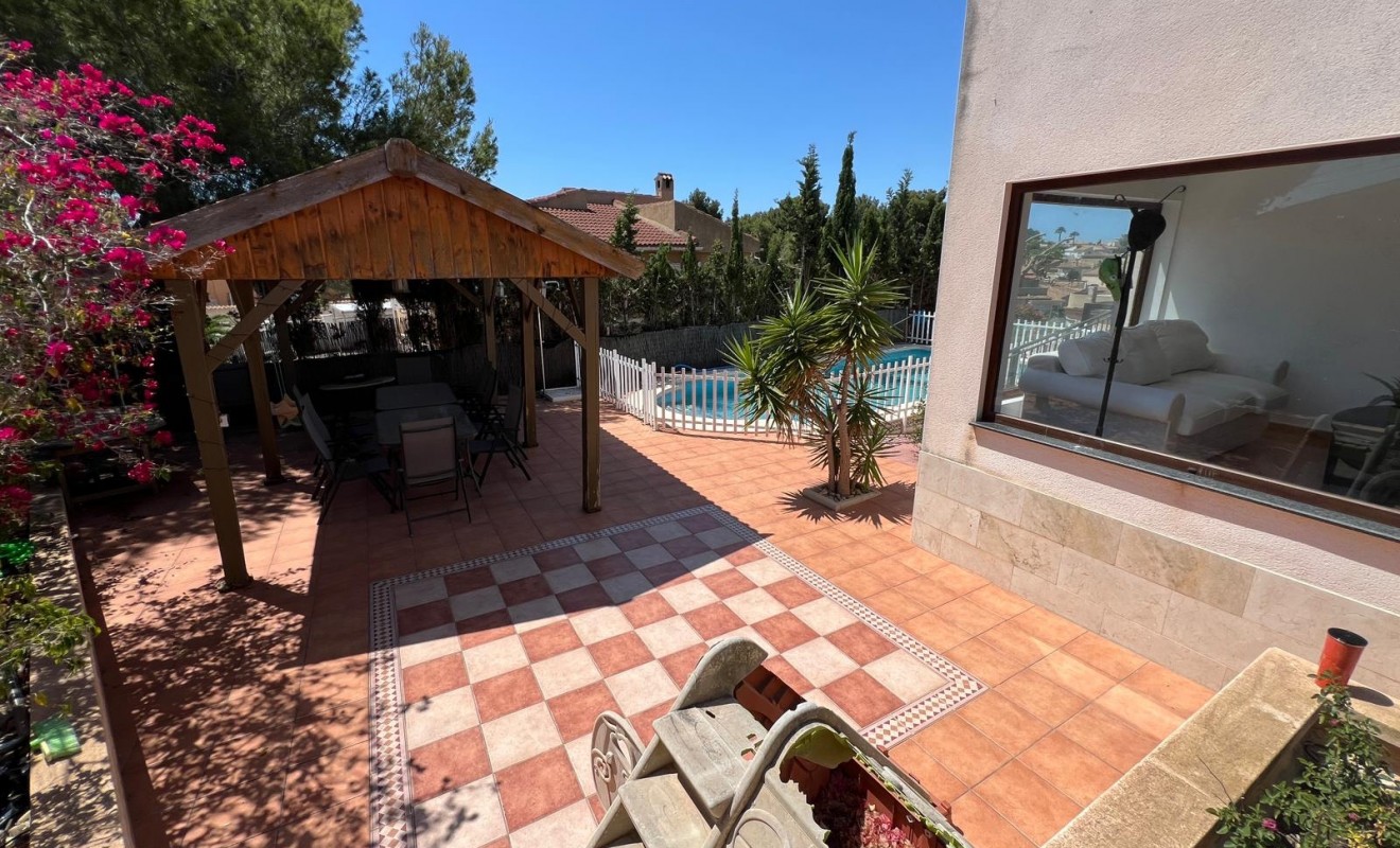 Wederverkoop - Villa - Torrevieja - Los Balcones - Los Altos del Edén