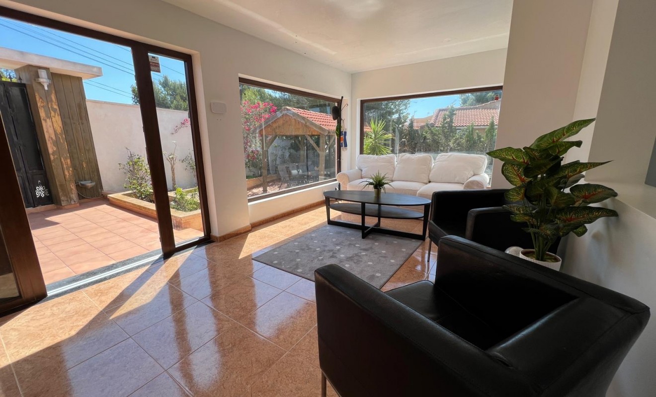 Wederverkoop - Villa - Torrevieja - Los Balcones - Los Altos del Edén