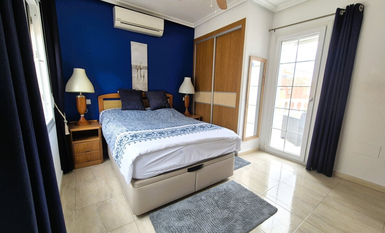 Wederverkoop - Villa - Villamartín