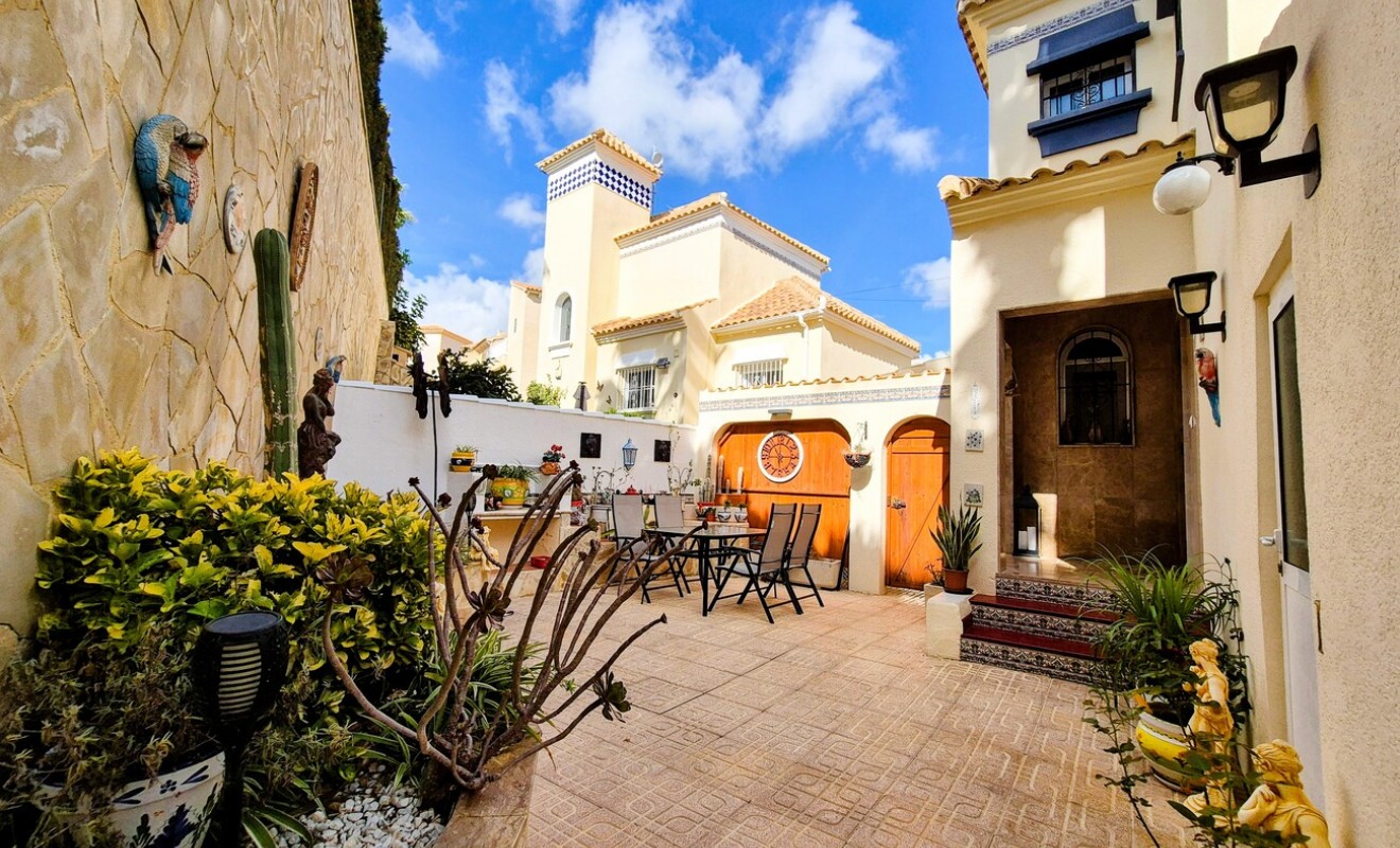 Wederverkoop - Villa - Villamartín