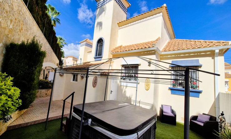 Wederverkoop - Villa - Villamartín