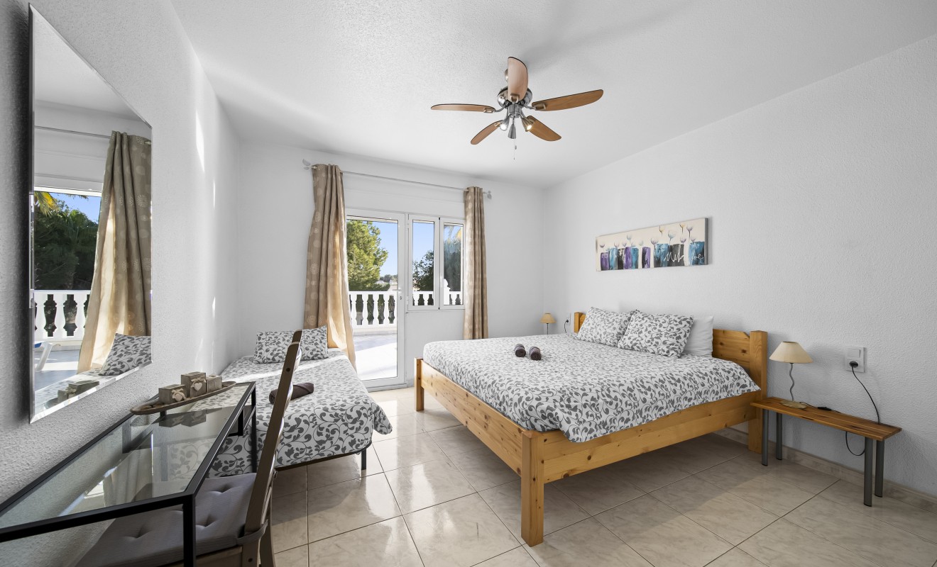 Wederverkoop - Villa - Orihuela Costa - La Zenia