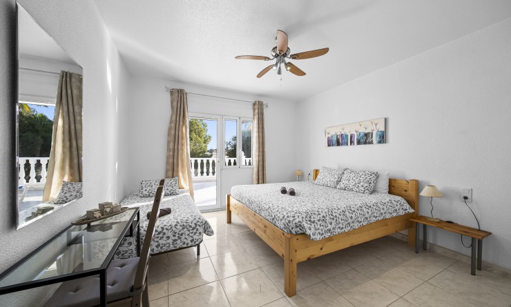 Wederverkoop - Villa - Orihuela Costa - La Zenia