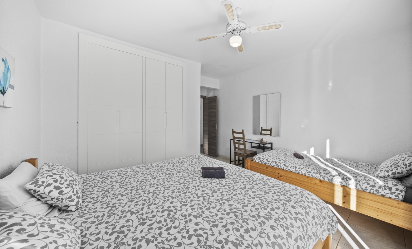 Wederverkoop - Villa - Orihuela Costa - La Zenia