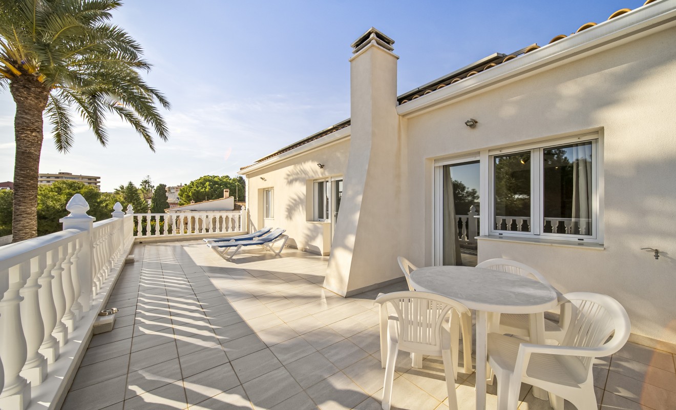 Wederverkoop - Villa - Orihuela Costa - La Zenia