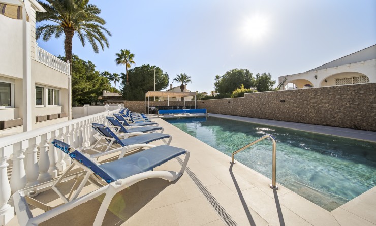 Wederverkoop - Villa - Orihuela Costa - La Zenia