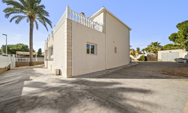 Wederverkoop - Villa - Orihuela Costa - La Zenia