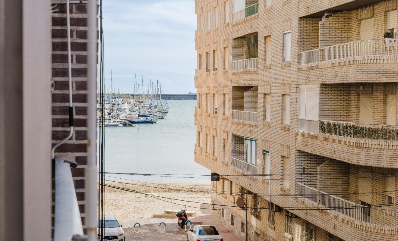 Wederverkoop - Apartamento - Torrevieja - Playa del Acequión