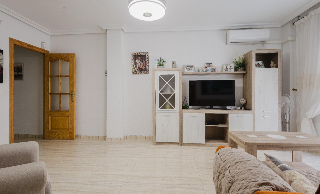 Wederverkoop - Apartamento - Torrevieja - Playa del Acequión
